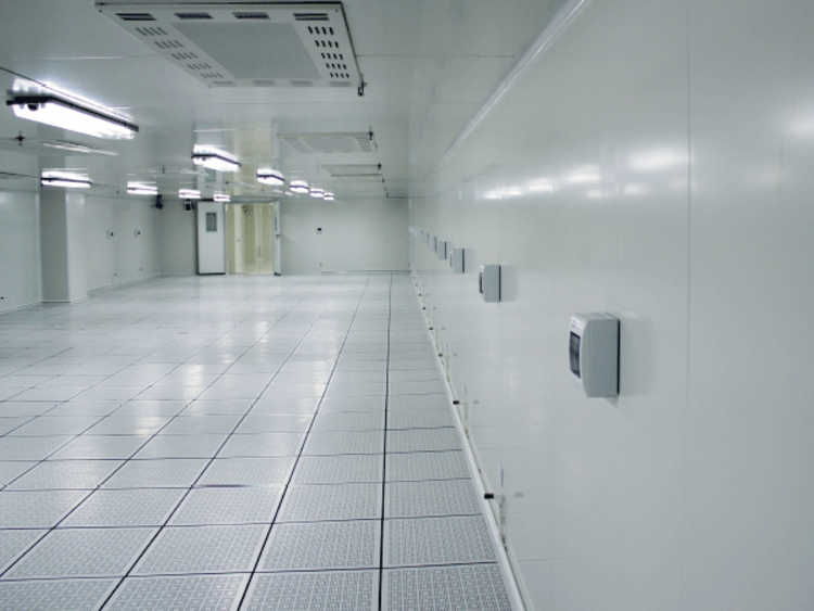 高效过滤器的选型与维护：延长集成电路电子净化车间寿命的关键